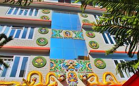 Four Square Holidayz, Gangtok